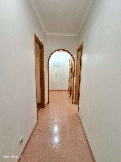 259P | Apartamento T1 boas áreas | Rinchoa - Grande imagem: 5/18