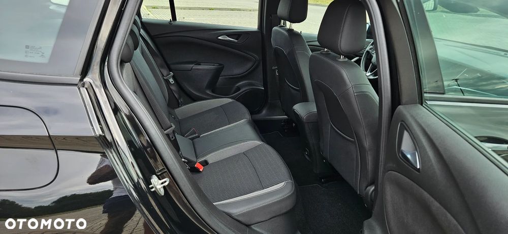 Opel Astra 1.5 CDTI Ultimate S&S - 9