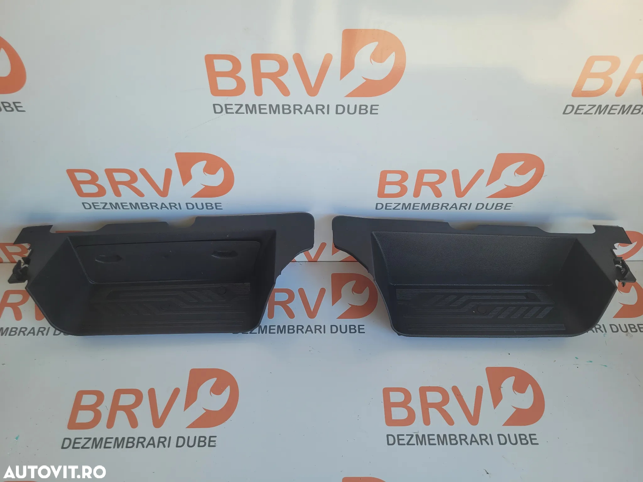 Scarita usa fata st / dr / culisanta  pentru Ford Transit /Ford Transit  Custom Euro 5 - 3
