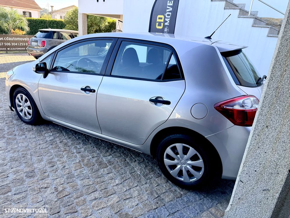 Toyota Auris 1.4 D-4D ACtive+AC - 4