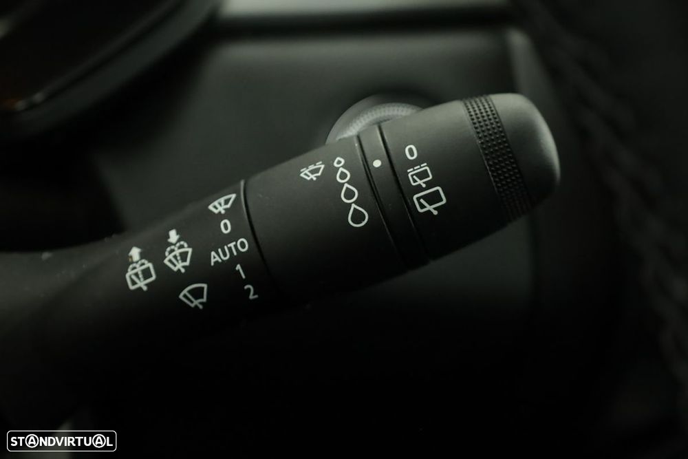 Renault Captur 1.0 TCe Techno Bi-Fuel - 18