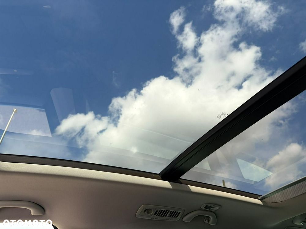 Volkswagen Sharan - 17