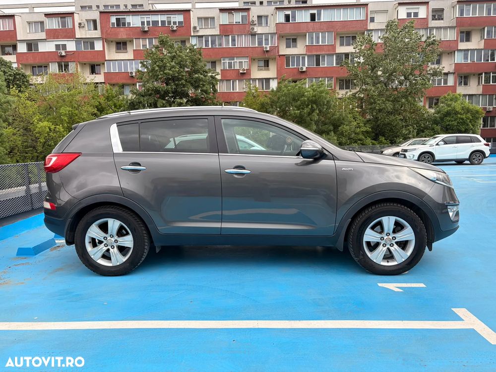 Kia Sportage 2.0 CVVT 4WD Automatik Spirit - 4
