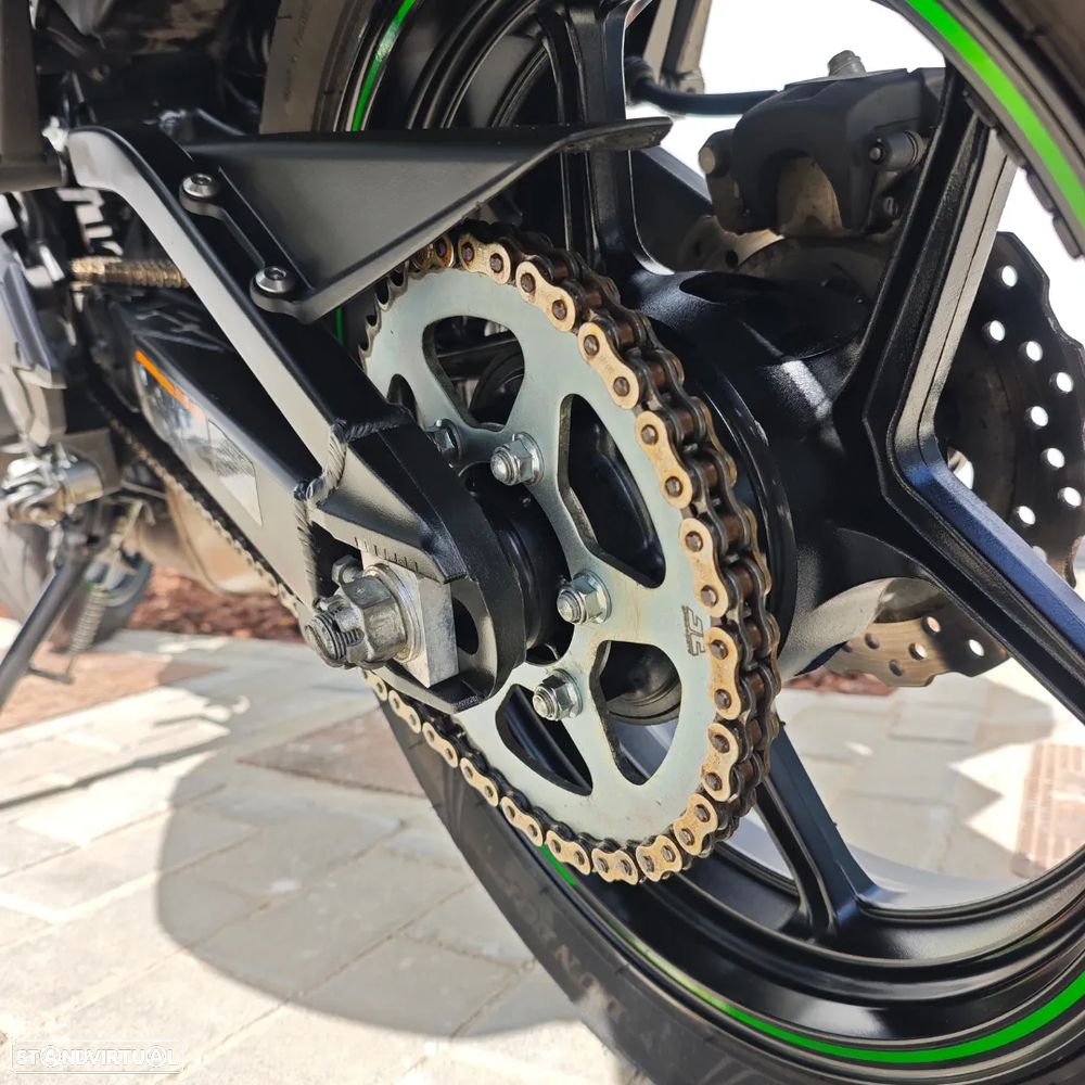 Kawasaki Versys 650 Grand Tourer - 20