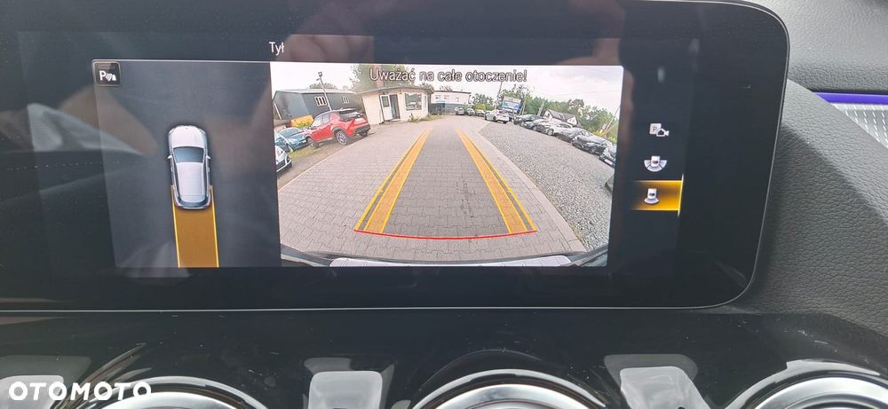 Mercedes-Benz GLA 200 d 4Matic 8G-DCT Style - 16