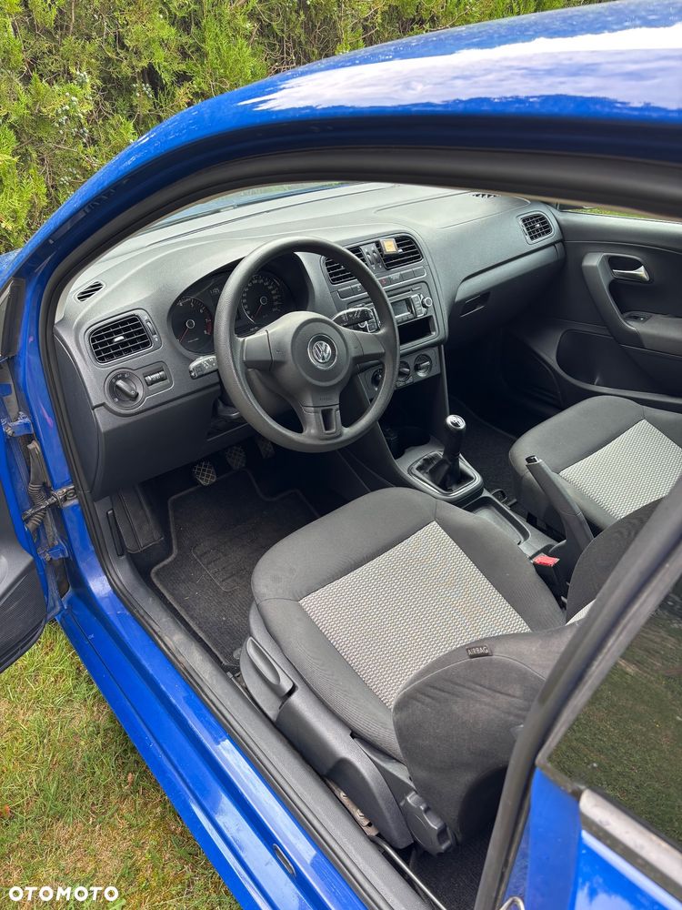 Volkswagen Polo - 9