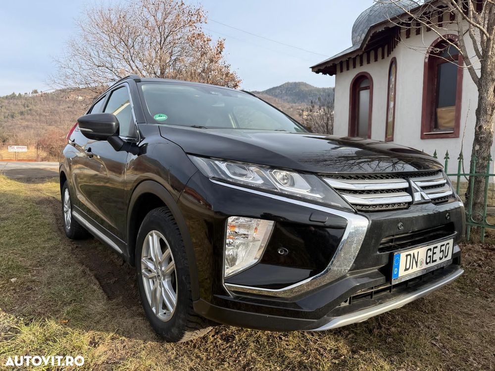 Mitsubishi Eclipse-Cross 1.5-litre 16-valve DOHC MIVEC 4X4 Intense+ Aut. - 2