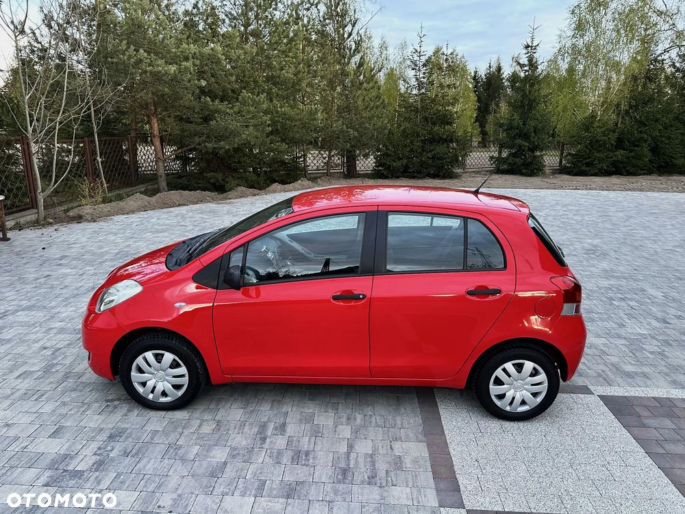 Toyota Yaris 1.0 Terra A/C - 2