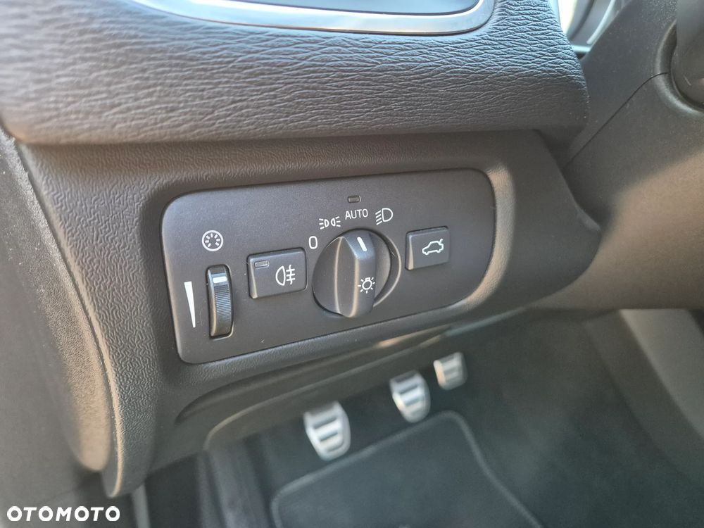 Volvo V40 D3 RDesign - 33