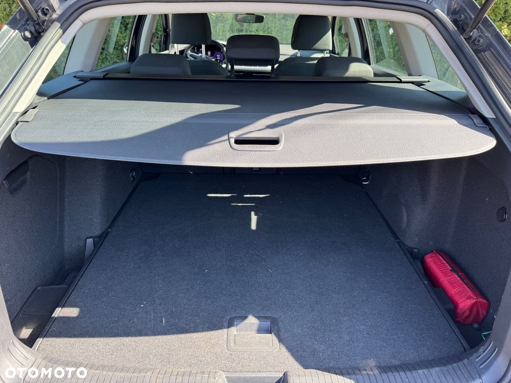 Volkswagen Golf 2.0 TDI SCR DSG Move - 22