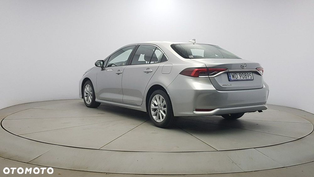Toyota Corolla - 5