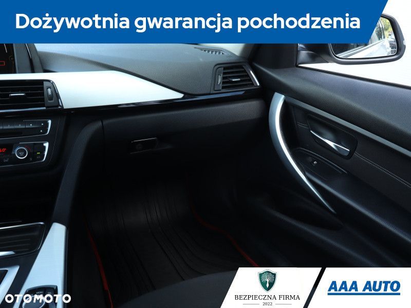 BMW Seria 3 - 10