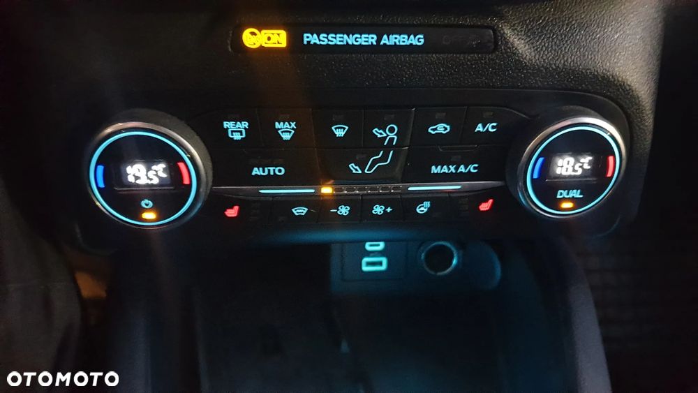 Ford Kuga 1.5 EcoBoost FWD Titanium ASS GPF - 29