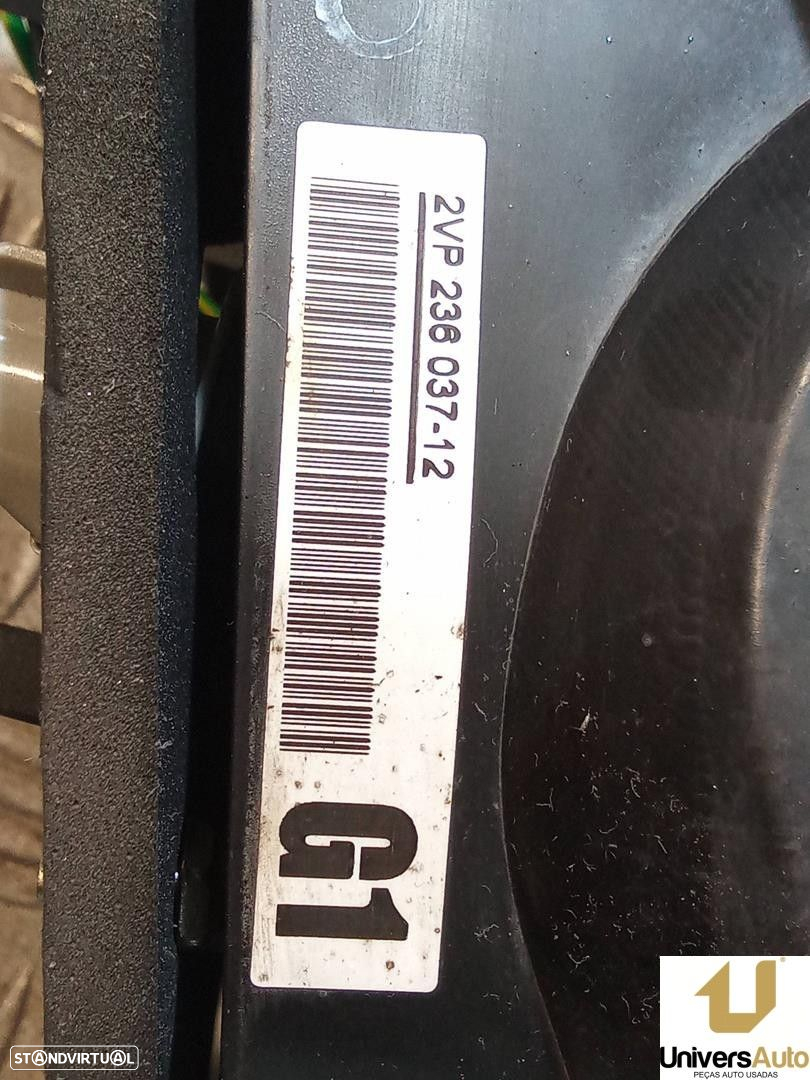 FAROLIM TRASEIRO DIREITO HONDA ACCORD VI 2001 -2VP23603712 - 4