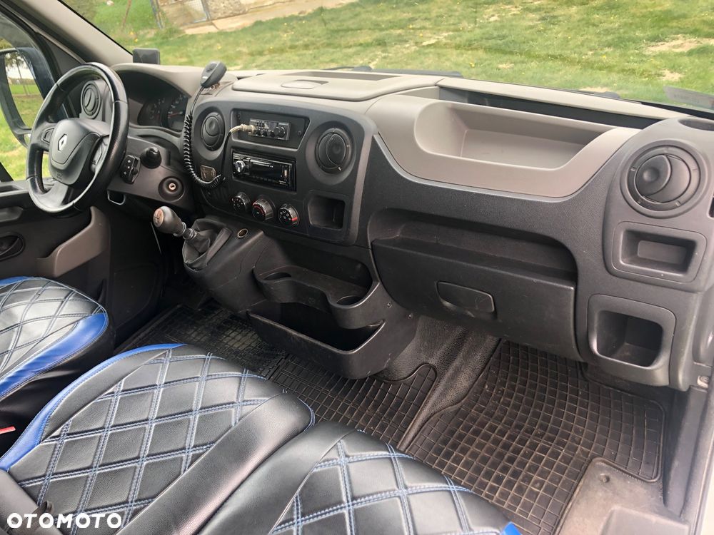 Renault Master - 24