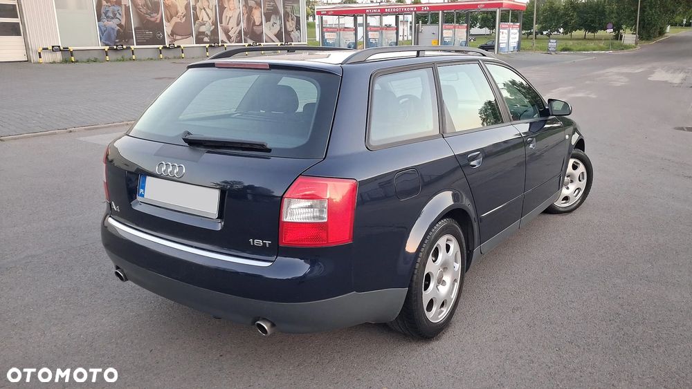 Audi A4 Avant - 6