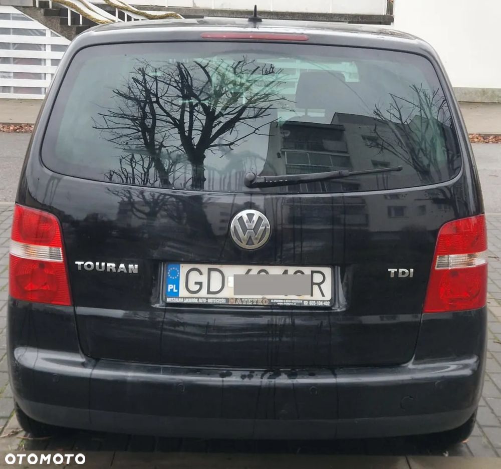 Volkswagen Touran - 7