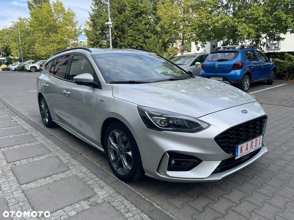 Ford Focus - 4