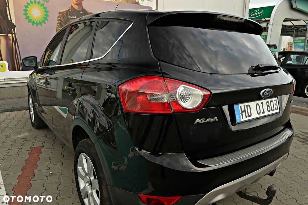 Ford Kuga 2.0 TDCi 2x4 Trend - 24