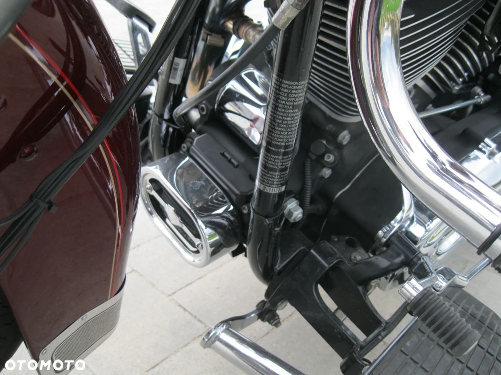 Harley-Davidson Softail Heritage Classic - 18