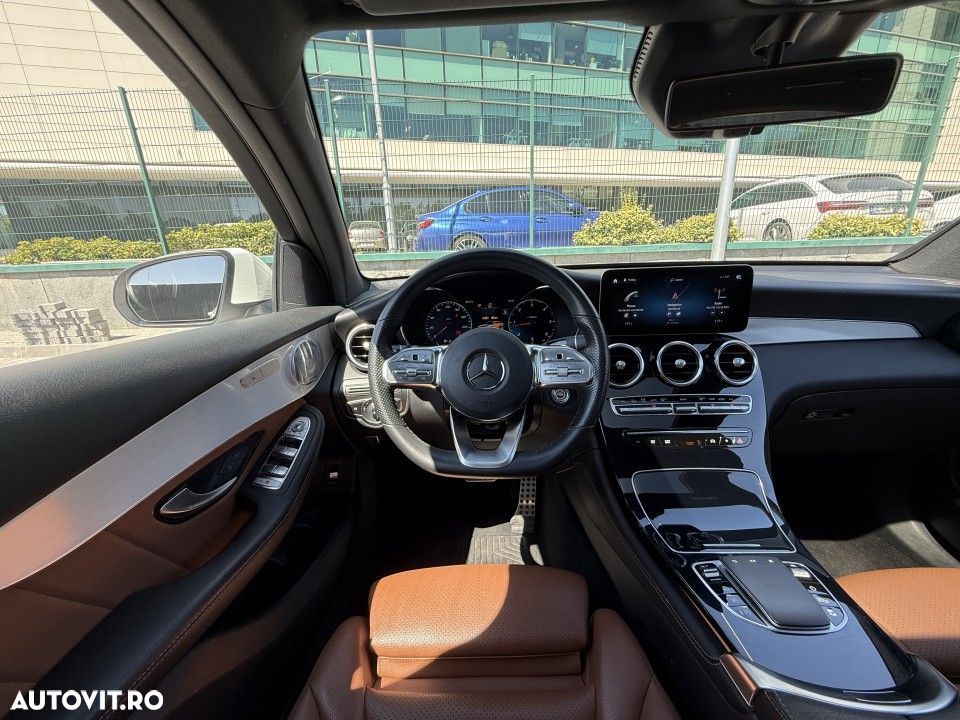 Mercedes-Benz GLC Coupe 300 d 4MATIC - 23