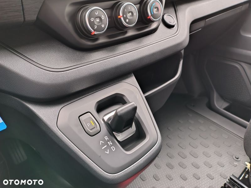 Renault Trafic - 7