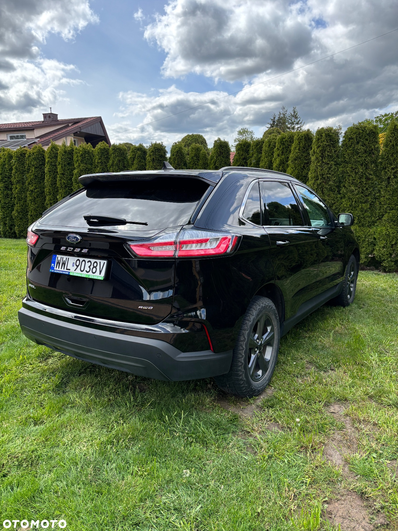 Ford Edge - 8