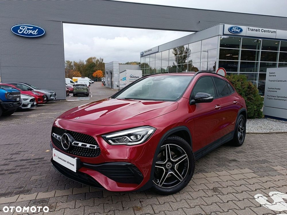 Mercedes-Benz GLA 200 AMG Line - 2