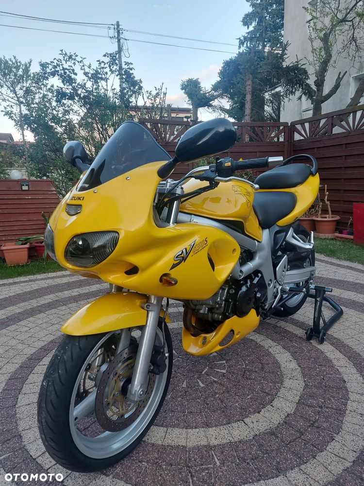 Suzuki SV - 8