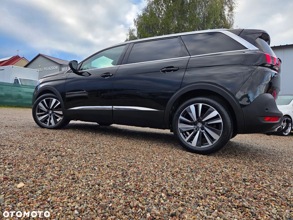 Peugeot 5008 2020 photo 4