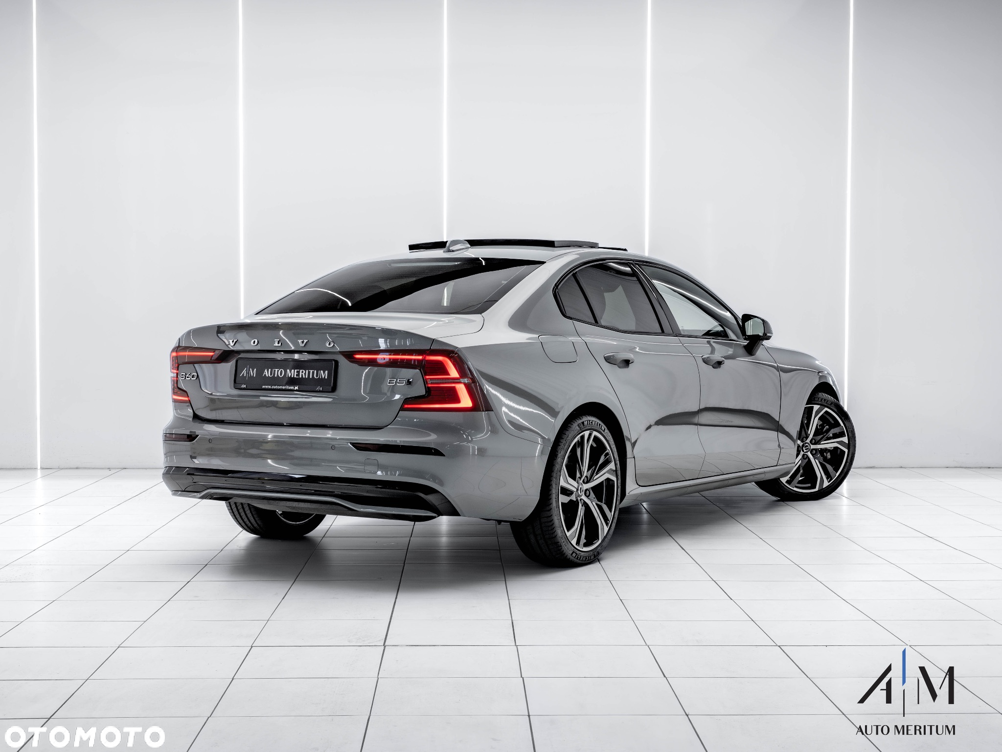 Volvo S60 B5 B AWD Ultimate Dark - 4