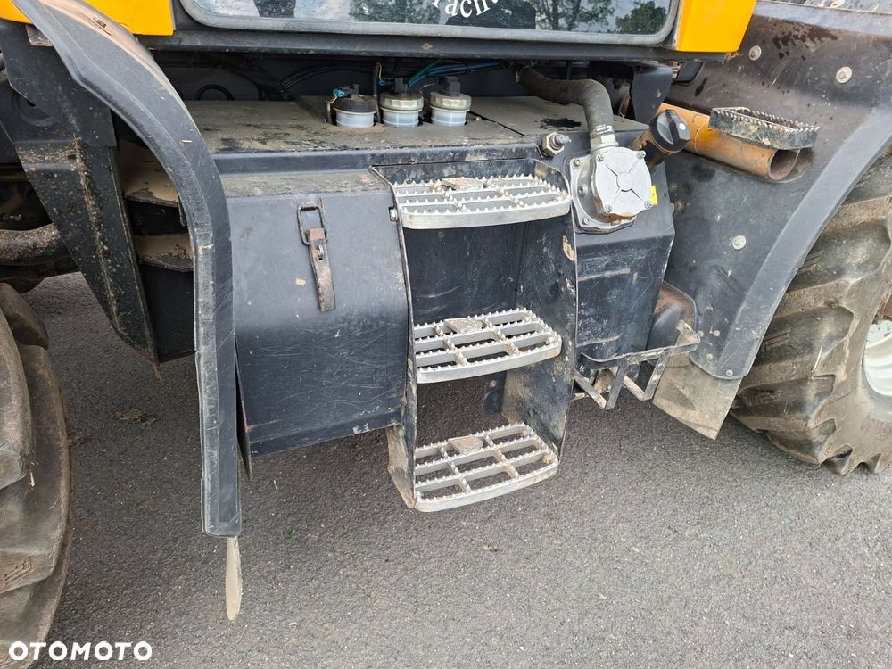 JCB Fastrac 3230 4X4 - 25