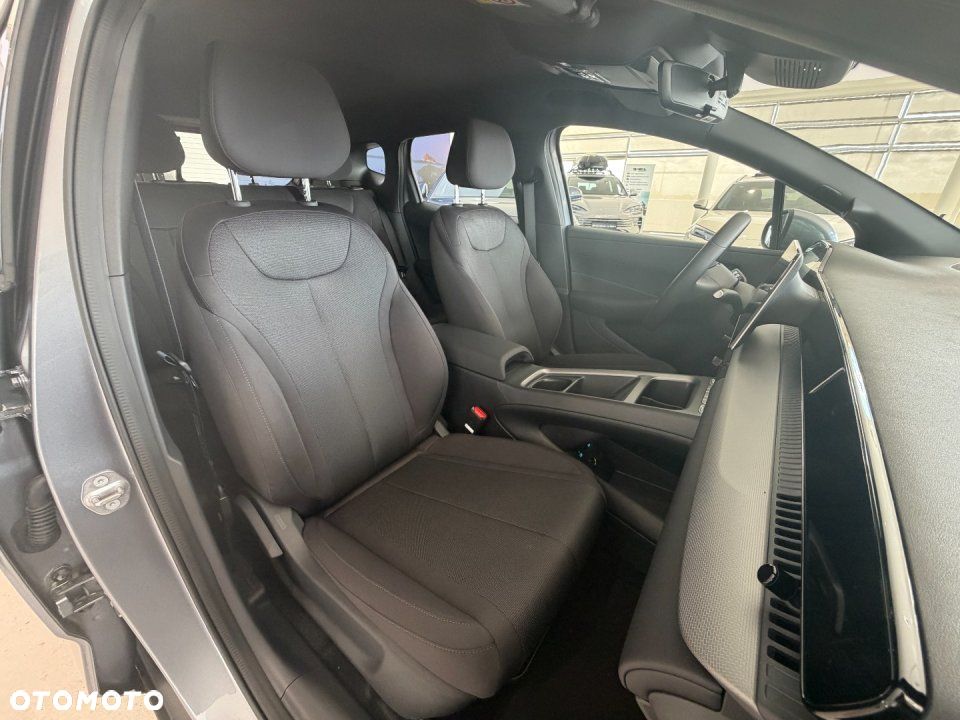 BYD Dolphin G Active E-CVT - 24