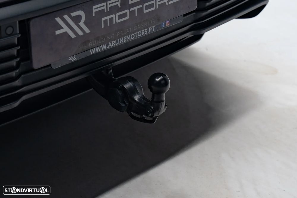 Porsche Macan Standard - 12