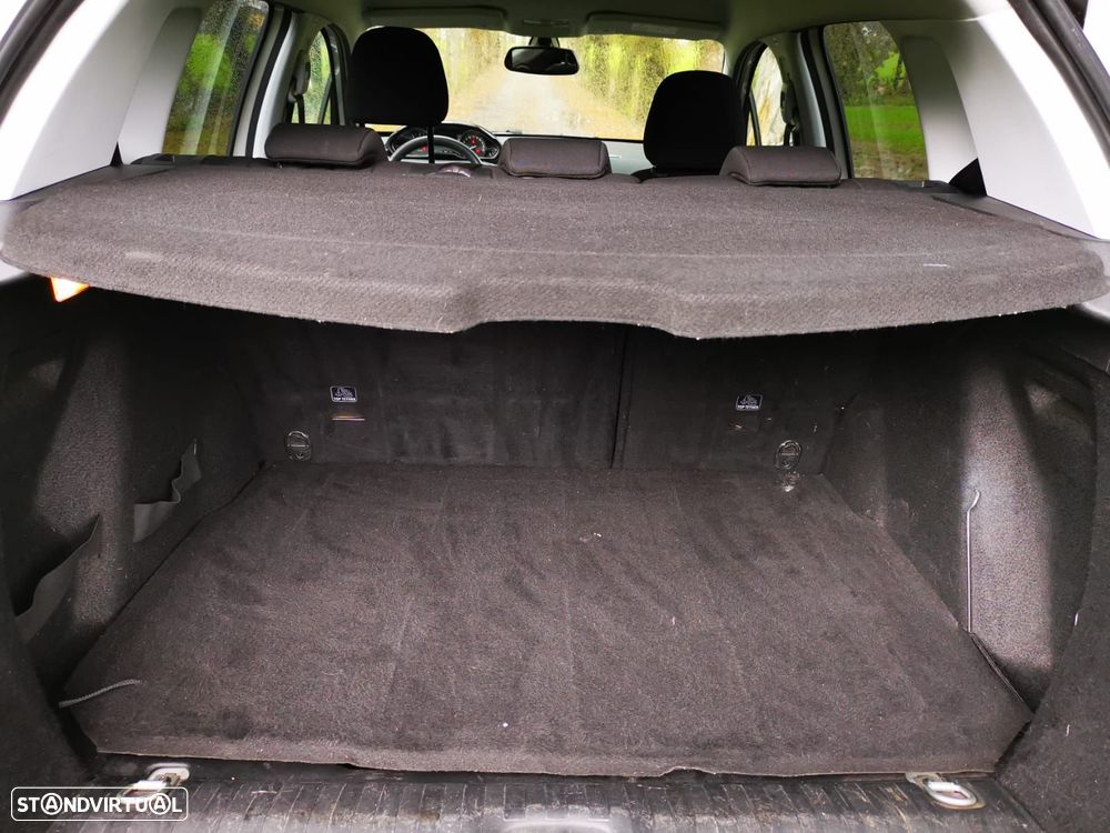 Peugeot 2008 1.6 BlueHDi Style - 18