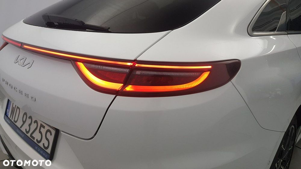 Kia ProCeed - 14