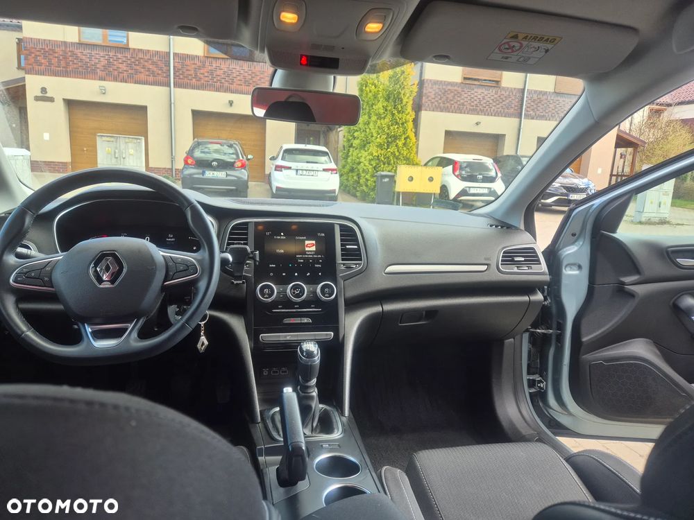 Renault Megane 1.3 TCe FAP Zen - 14