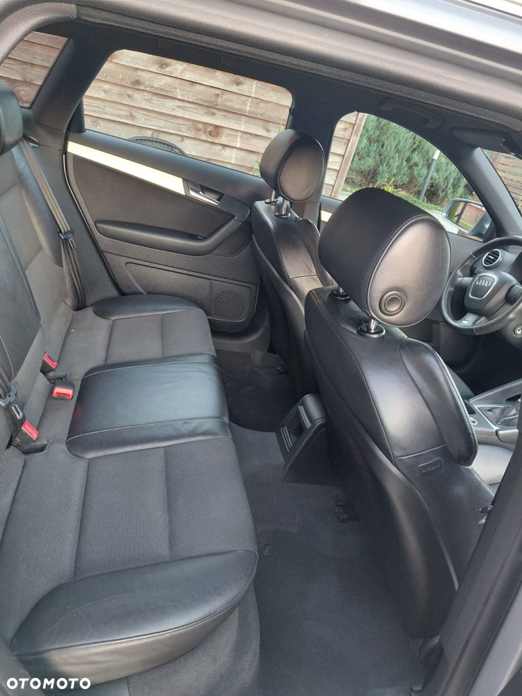 Audi A3 Sportback - 9