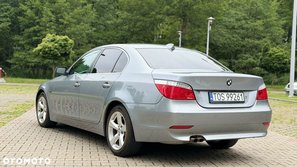 BMW Seria 5 520i - 3