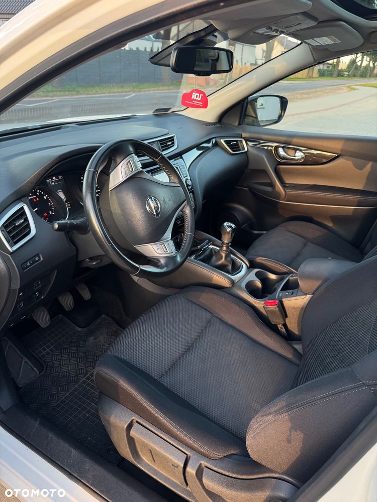 Nissan Qashqai 1.6 DIG-T N-Connecta - 3