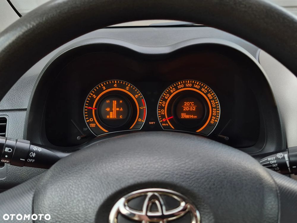 Toyota Corolla 1.4 VVT-i Luna - 12