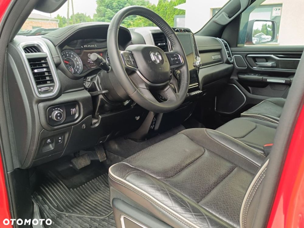 Dodge RAM - 17
