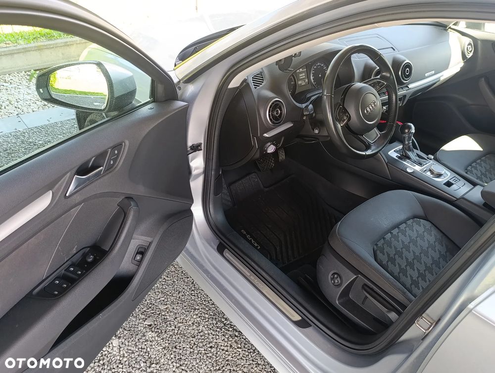 Audi A3 Sportback 1.4 TFSI e-tron S tronic - 8
