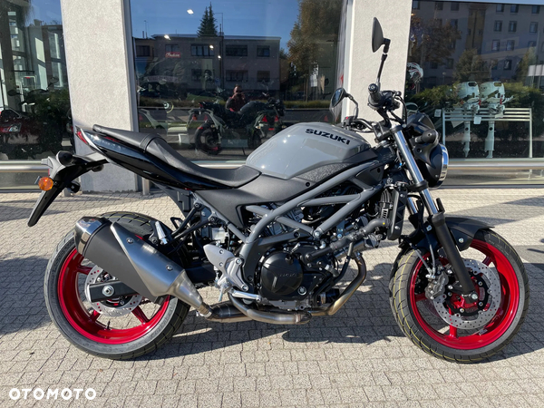 Suzuki SV