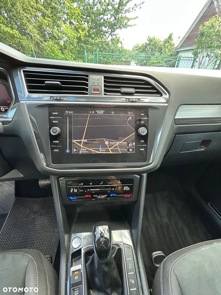 Volkswagen Tiguan Allspace 2.0 TDI SCR 4Motion DSG Elegance - 23
