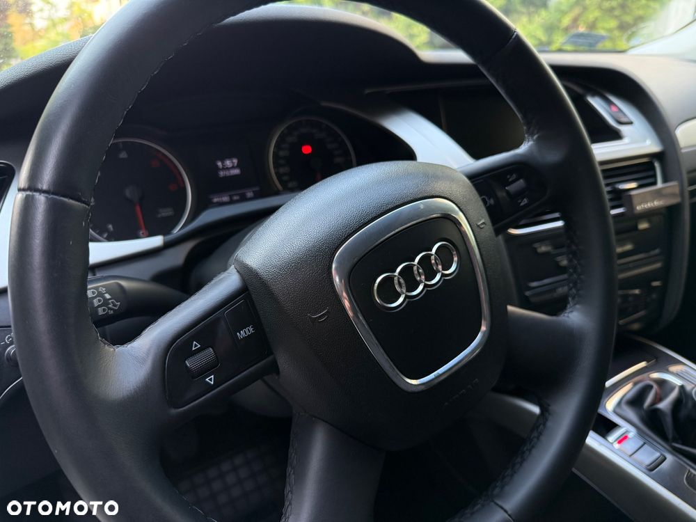 Audi A4 Avant 2.0 TDI - 6