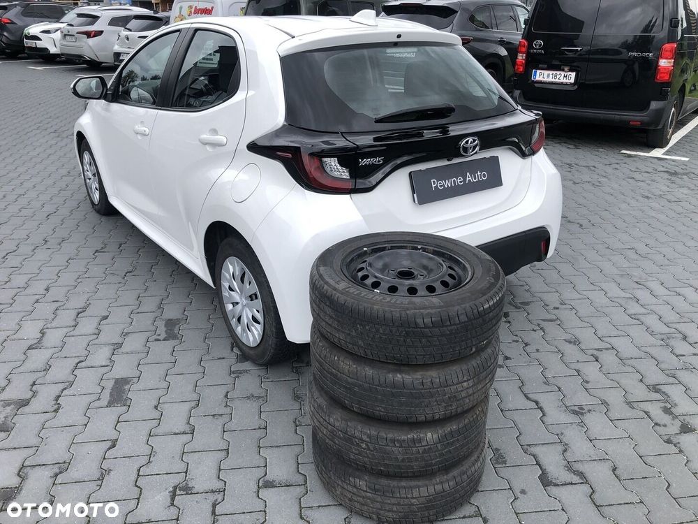 Toyota Yaris - 19