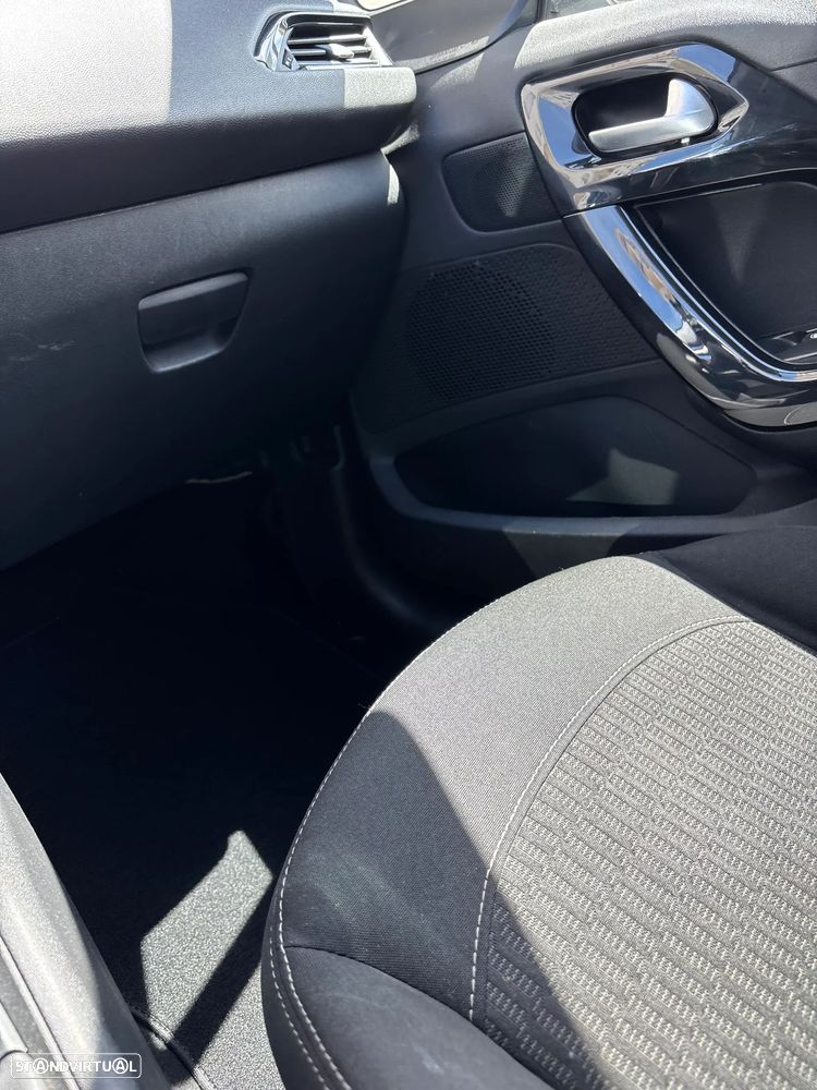 Peugeot 208 1.5 BlueHDi Active Pack - 19