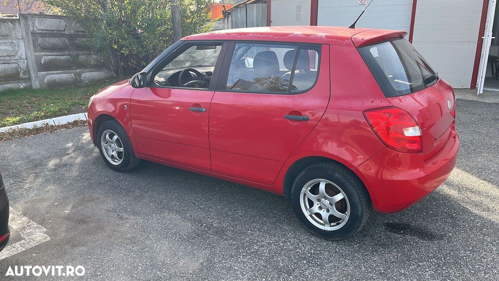 Skoda Fabia 1.2 HTP Elegance - 3