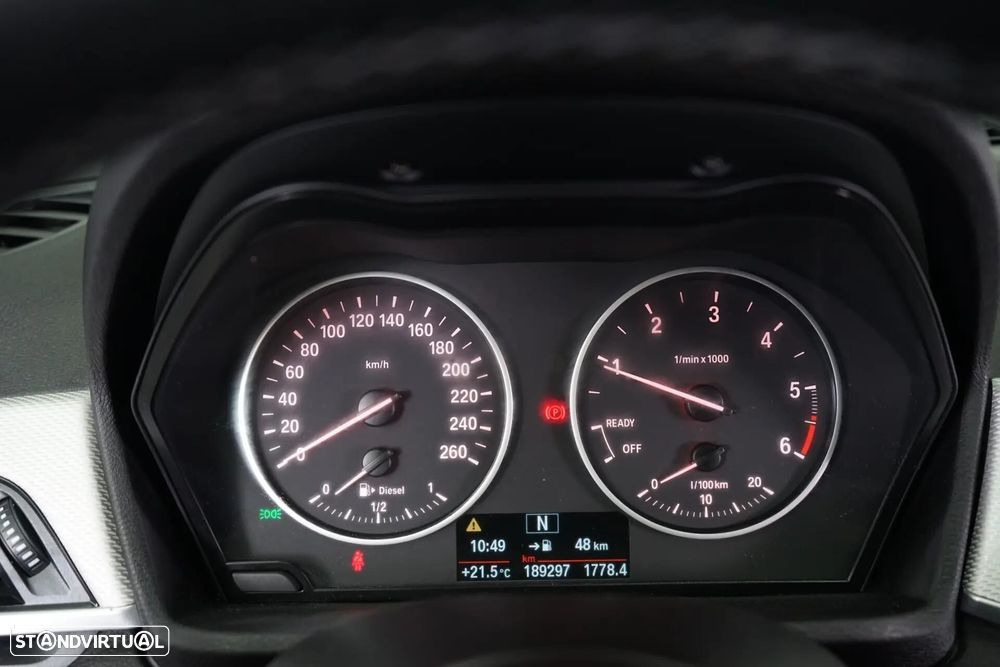 BMW X1 16 d sDrive Line Sport - 25